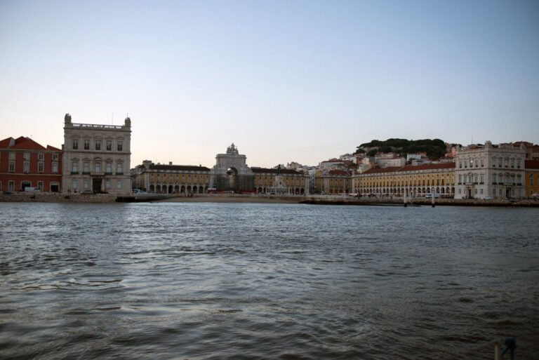 Praça do Comércio após o pôr do sol