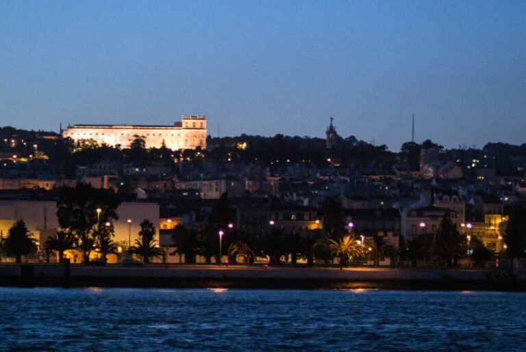 O anoitecer em Lisboa