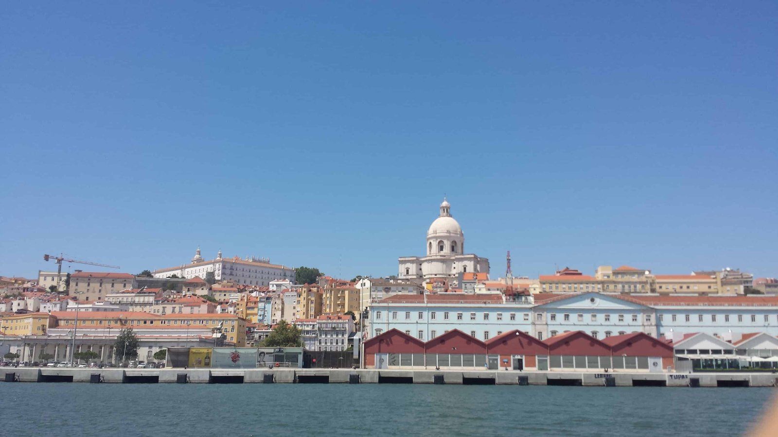 Panteão Nacional visto desde o Tejo