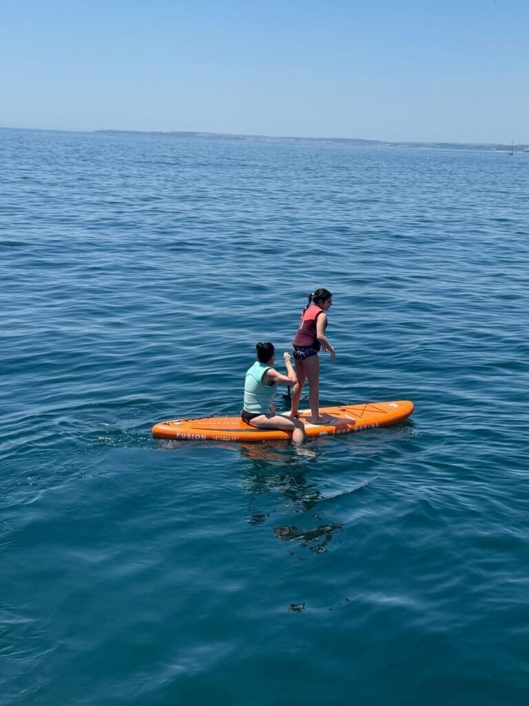 Diversões em família com o stand up paddle pelo Algarve